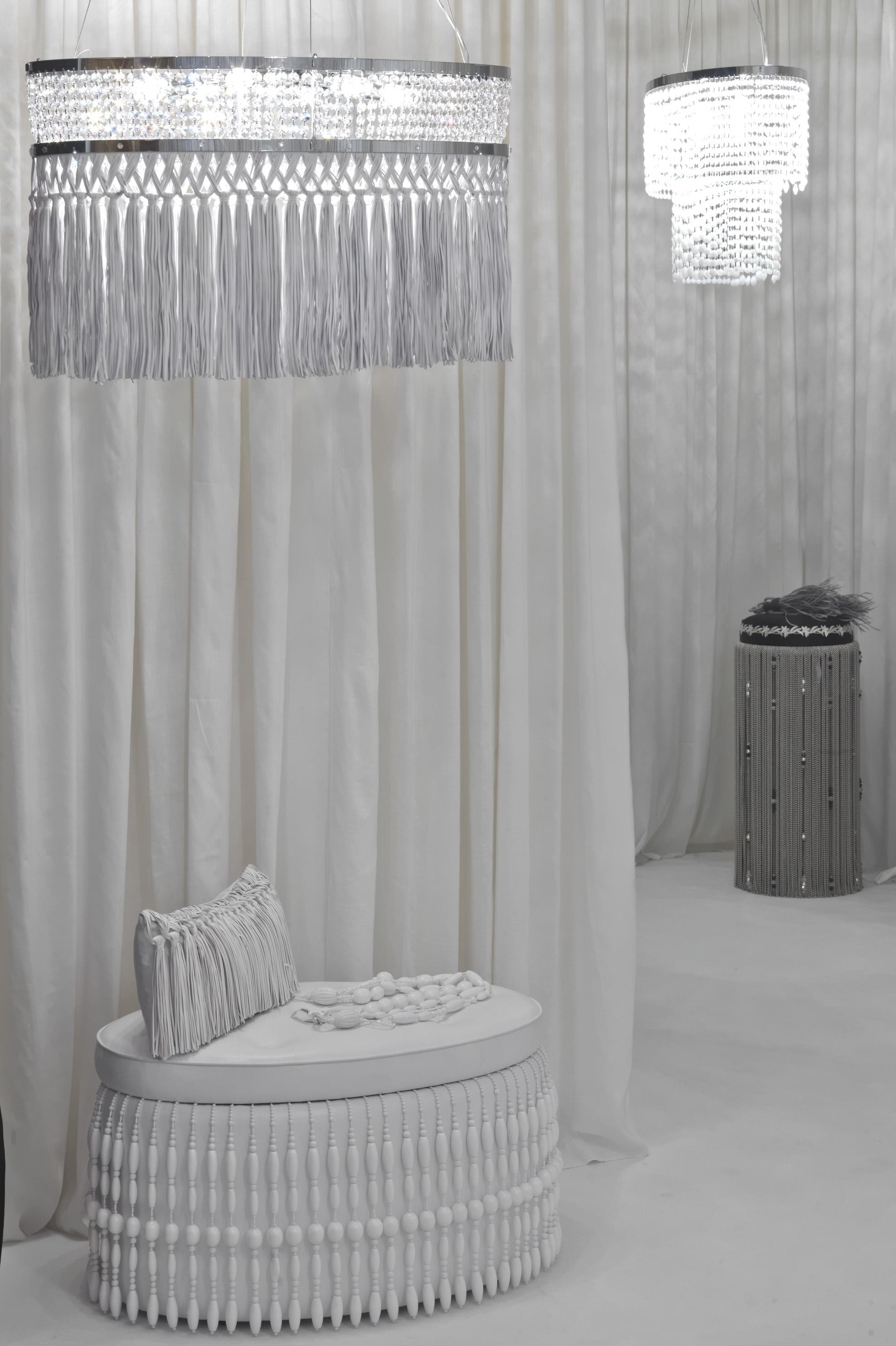 BARBARELLA LEATHER FRINGE OVAL CHANDELIER DETAIL