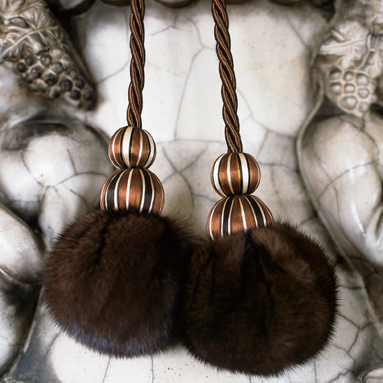 MINK POMPON TIEBACK